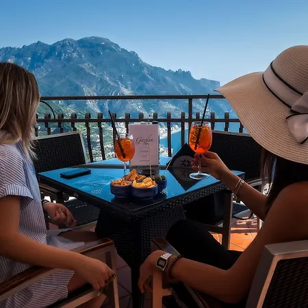 Garden Ξενοδοχείο Ραβέλλο