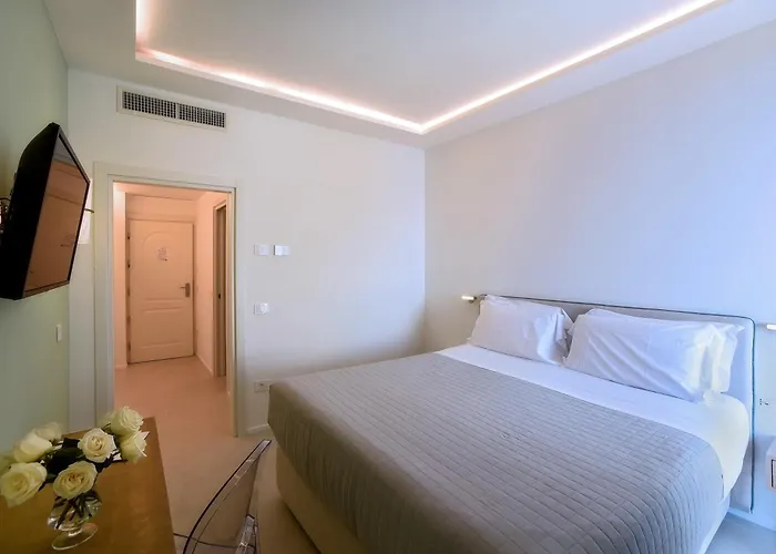 Отель Garden Равелло