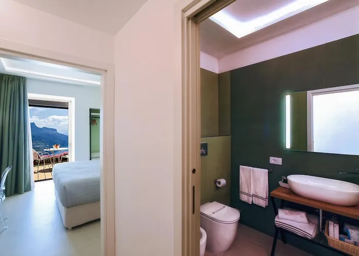 Garden Отель 3*